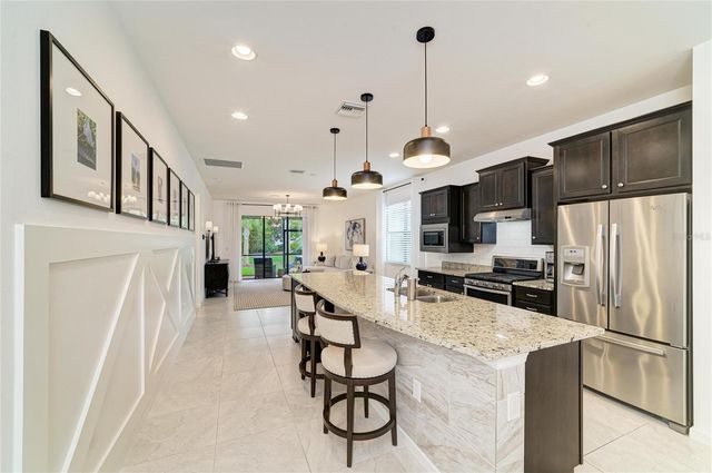 6735 HAVERHILL COURT, Bradenton, FL 34202