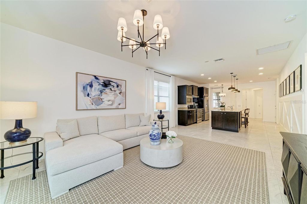 Image 17 of property listing at 6735 HAVERHILL COURT, Bradenton, FL 34202