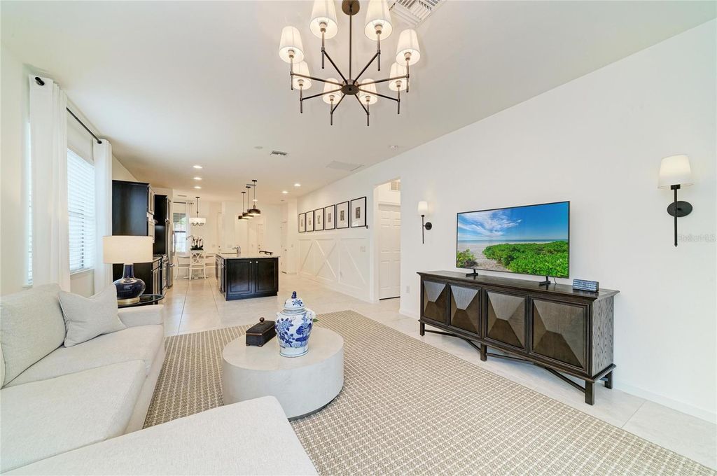Image 18 of property listing at 6735 HAVERHILL COURT, Bradenton, FL 34202