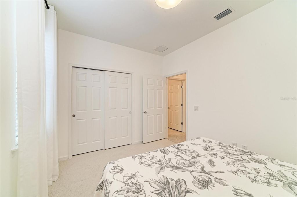 Image 25 of property listing at 6735 HAVERHILL COURT, Bradenton, FL 34202