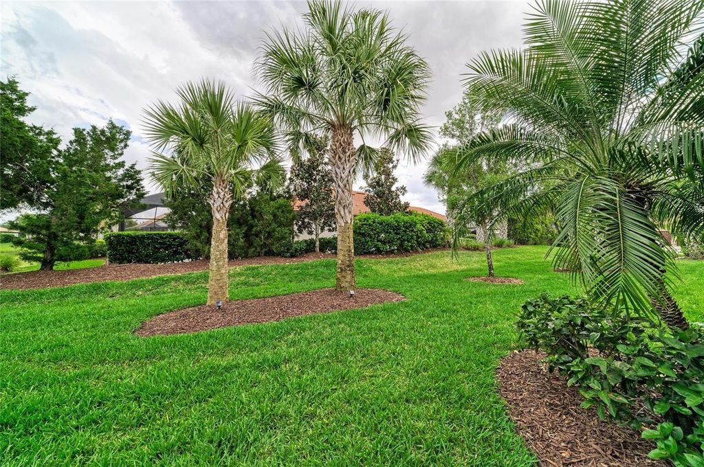 Image 31 of property listing at 6735 HAVERHILL COURT, Bradenton, FL 34202