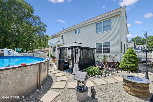 155 Riptide Avenue, Manahawkin, NJ 08050
