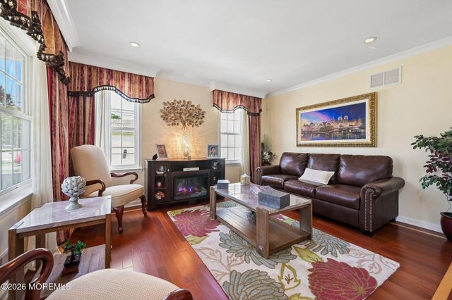 155 Riptide Avenue, Manahawkin, NJ 08050