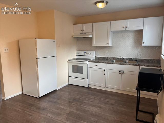 17 University Drive, Colorado Springs, CO 80910