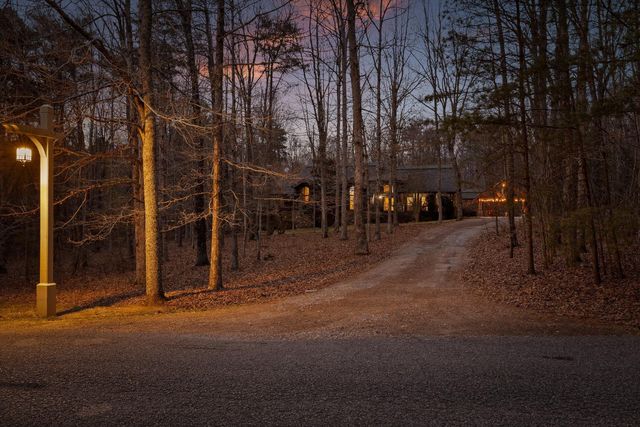 181 Hampton Way, Rising Fawn, GA 30738