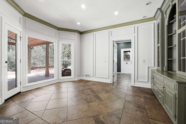 7300 Chattahoochee Bluff Drive, Atlanta, GA 30350