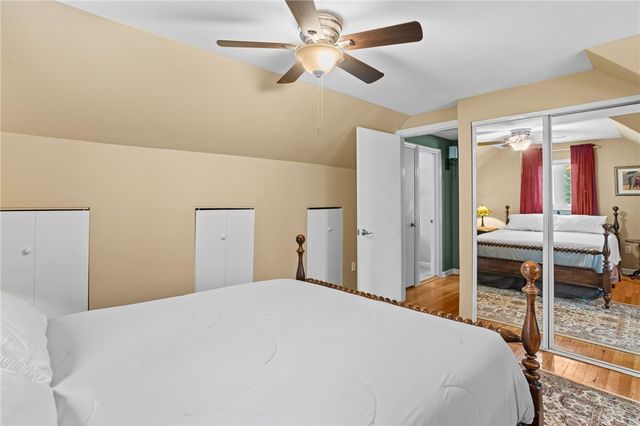 1049 Windermere Dr., Squirrel Hill, PA 15218