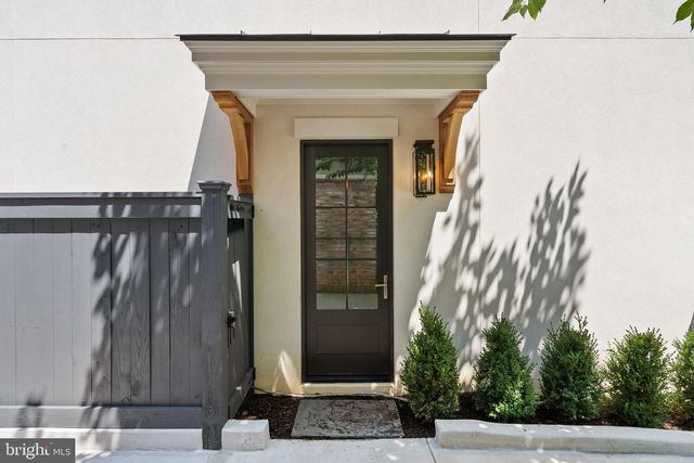 4905 VAN NESS ST NW, Washington, DC 20016