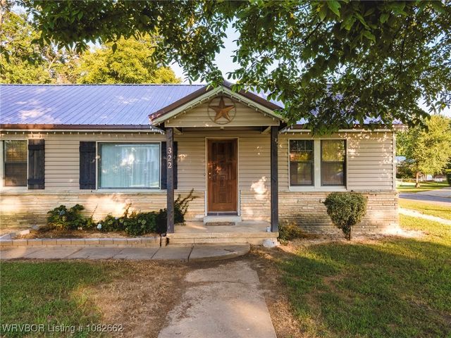 322 Locust Street, Sallisaw, OK 74955