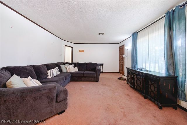 322 Locust Street, Sallisaw, OK 74955