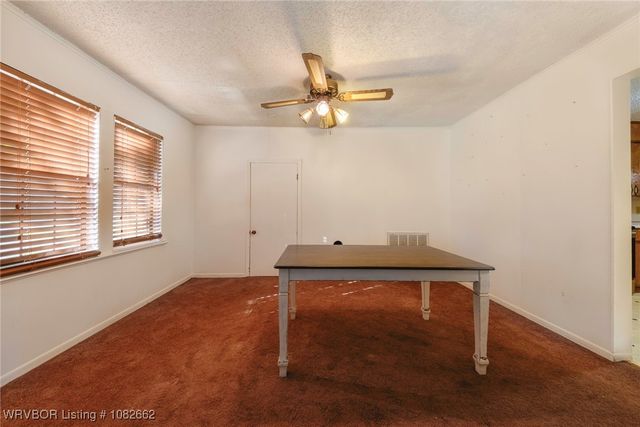 322 Locust Street, Sallisaw, OK 74955