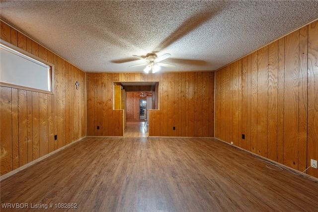 322 Locust Street, Sallisaw, OK 74955