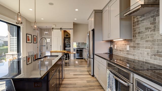 7417 Peristyle Lane, Mccordsville, IN 46055