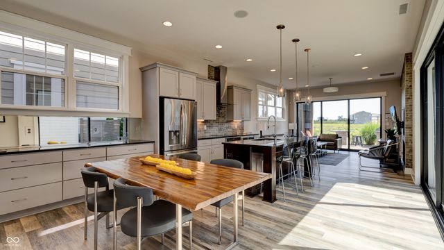 7417 Peristyle Lane, Mccordsville, IN 46055