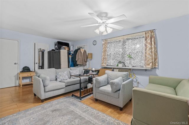 59 Fieldstone Drive 18, Hartsdale, NY 10530