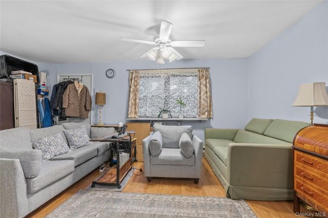 59 Fieldstone Drive 18, Hartsdale, NY 10530