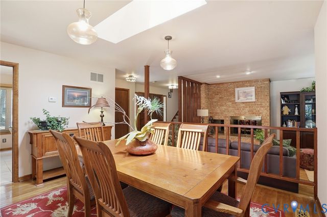 2201 Planters Row Dr, Midlothian, VA 23113