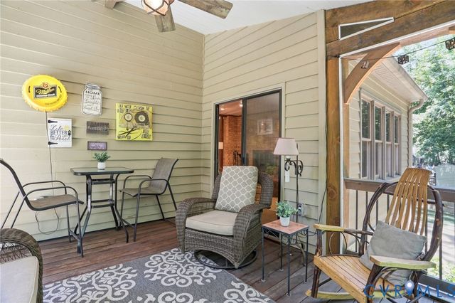 2201 Planters Row Dr, Midlothian, VA 23113
