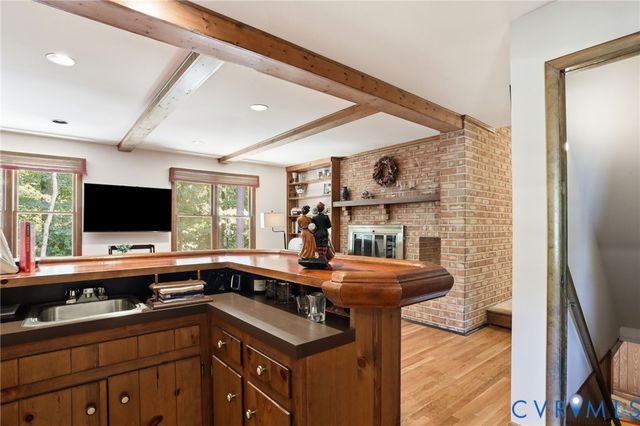 2201 Planters Row Dr, Midlothian, VA 23113