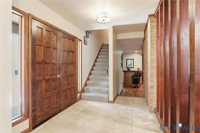 2201 Planters Row Dr, Midlothian, VA 23113