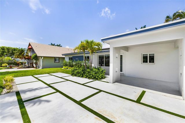 1104 N 13th Ter, Hollywood, FL 33019