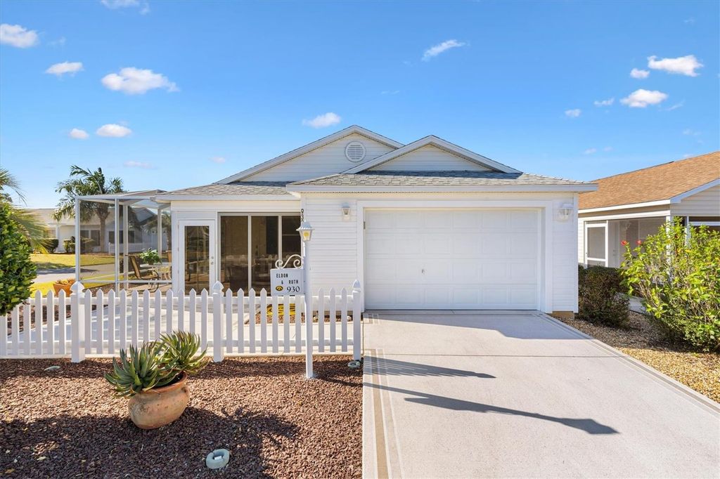 930 MARGAUX TRAIL, The Villages, FL 32162