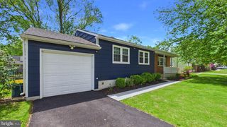 27 ROCKLAND RD, Ewing Twp, NJ 08560