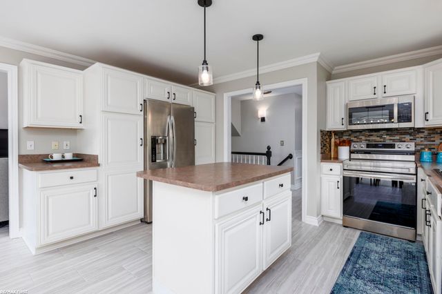 57898 Abraham Drive, Washington, MI 48094
