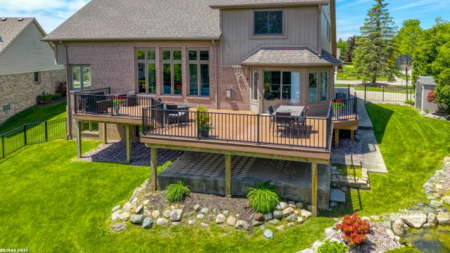 57898 Abraham Drive, Washington, MI 48094