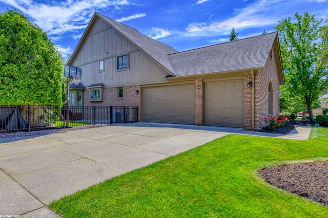 57898 Abraham Drive, Washington, MI 48094