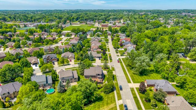57898 Abraham Drive, Washington, MI 48094