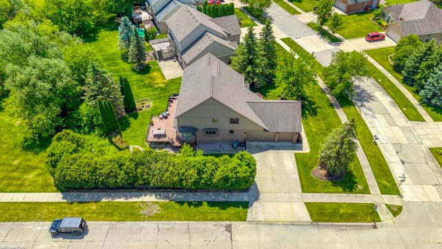 57898 Abraham Drive, Washington, MI 48094
