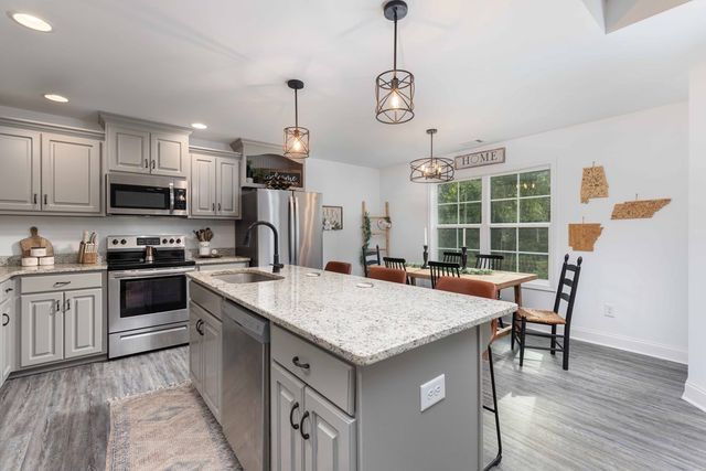 30 Veterans Court, Fort Mitchell, AL 36856