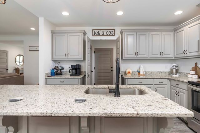 30 Veterans Court, Fort Mitchell, AL 36856