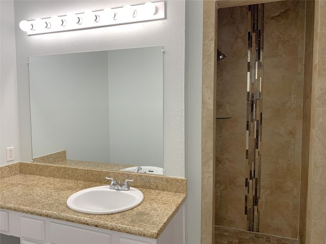 9601 Forest Lane 1024, Dallas, TX 75243