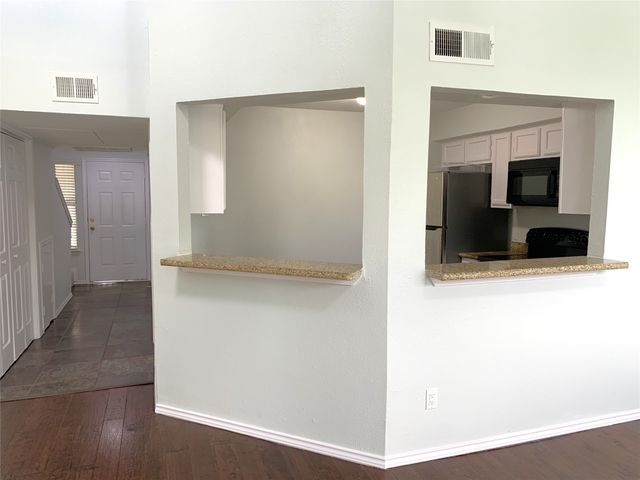 9601 Forest Lane 1024, Dallas, TX 75243