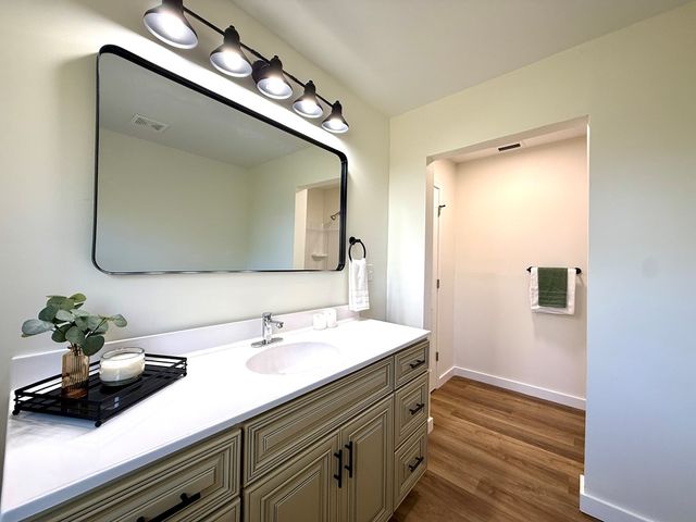 6304 State Line Rd, Cottonwood, AL 36320