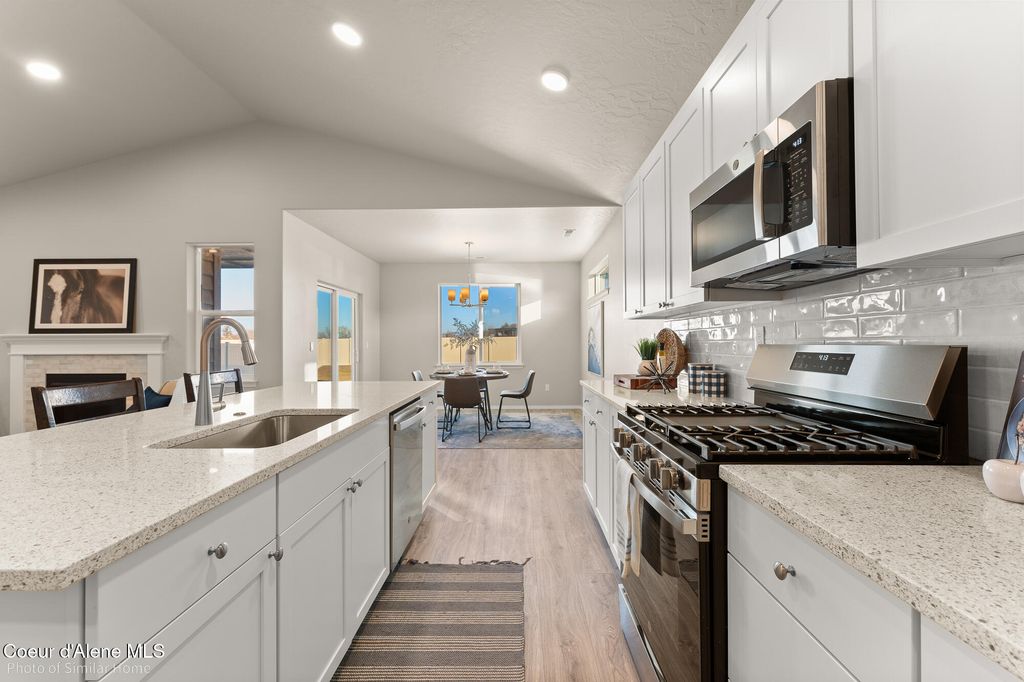 12212 W Rochester Ave, Post Falls, ID 83854 photo 4