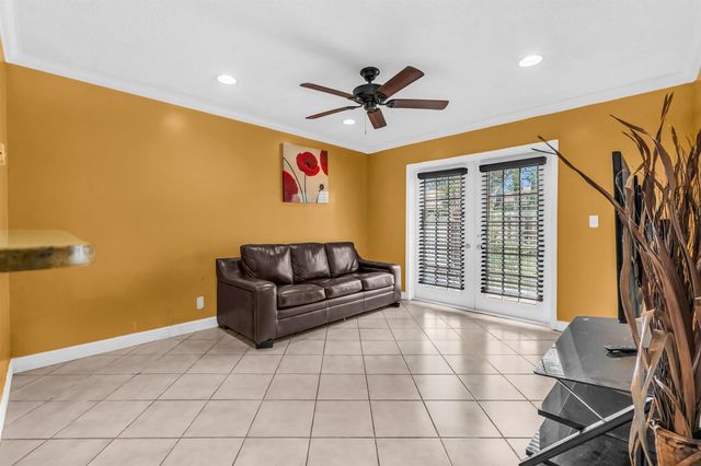 6724 Country Winds Cove, Lake Worth, FL 33463