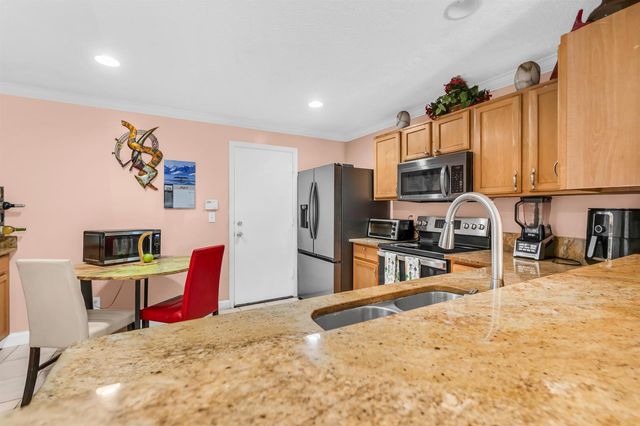 6724 Country Winds Cove, Lake Worth, FL 33463