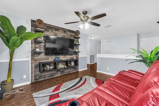 6724 Country Winds Cove, Lake Worth, FL 33463