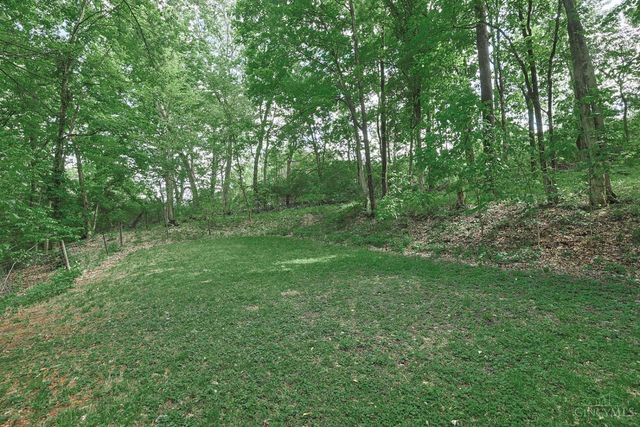 200 Brocdorf Drive, Wyoming, OH 45215