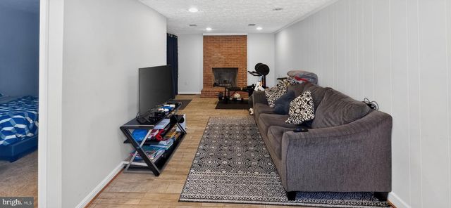 9205 GATEWATER, Potomac, MD 20854