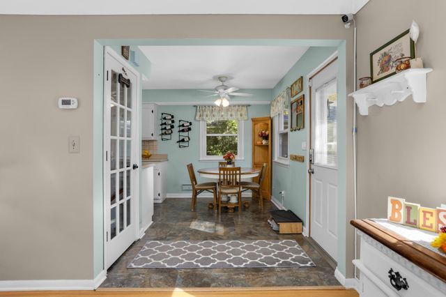 14929 Deerwood Drive, Burnsville, MN 55306