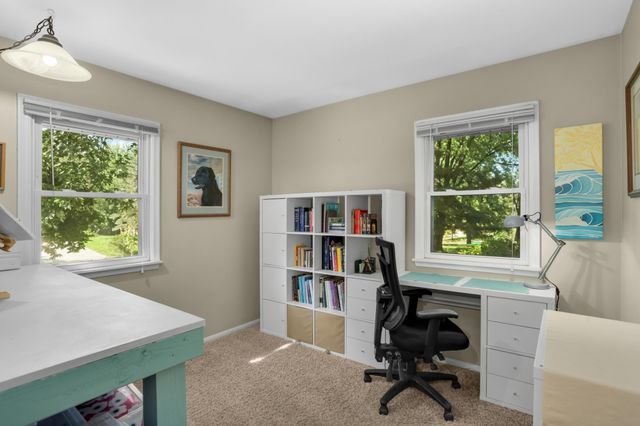 14929 Deerwood Drive, Burnsville, MN 55306