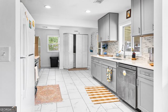 36 E 2nd Street, Manchester, GA 31816