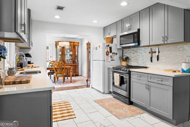 36 E 2nd Street, Manchester, GA 31816