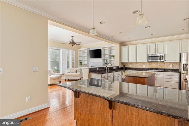 16201 KEDZIE ST, Haymarket, VA 20169