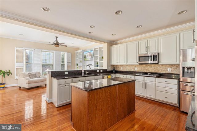 16201 KEDZIE ST, Haymarket, VA 20169