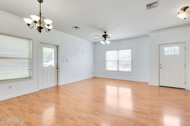 130 Herlil Circle, Carencro, LA 70520